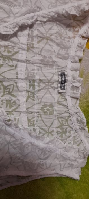 3 жіночі блузи  в дуже гарному стані з Німеччини.