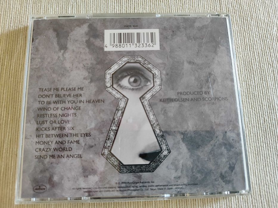 Scorpions - Crazy World (1st Press) Japan