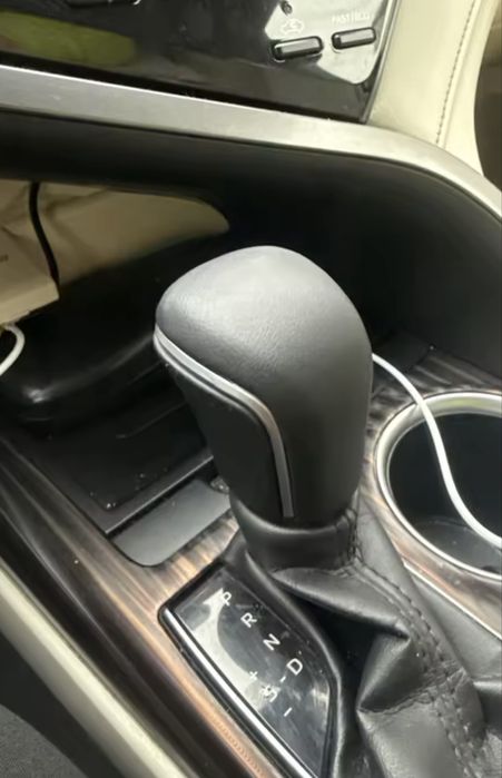 Селектор АКПП Toyota Camry 70  ручка