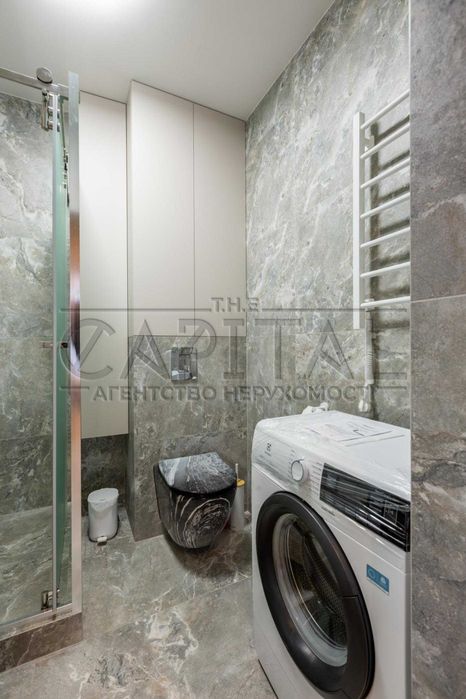 Перша здача Дизайнерська Варшавський + ГЕНЕРАТОР Ретровіль 50м