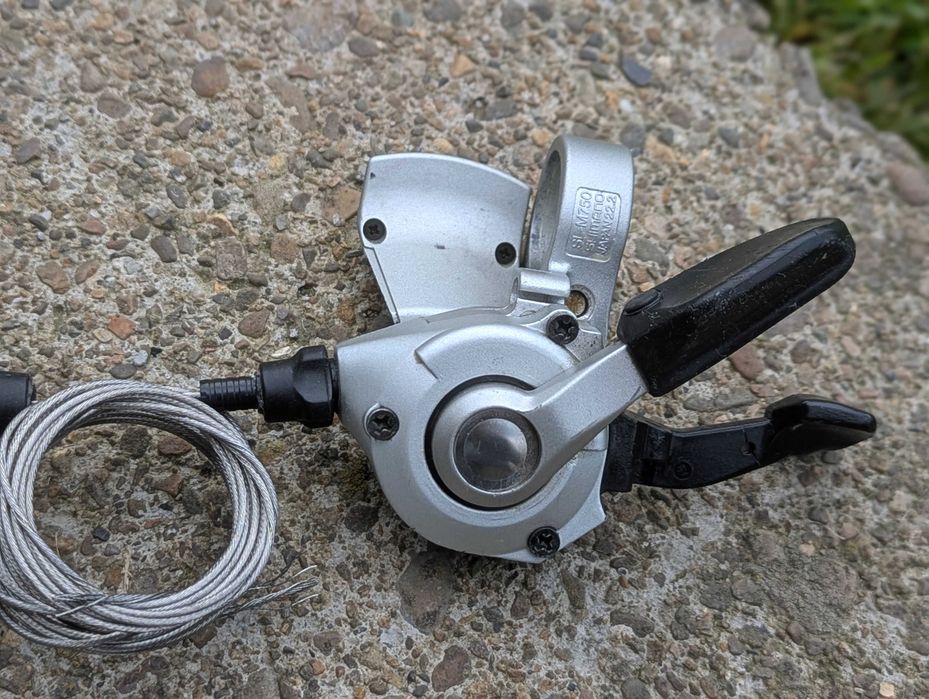 Манетки Shimano Deore XT M-750