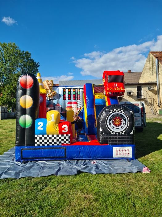 Wynajem dmuchańca, zamek dmuchany , dmuchaniec , dmuchana zjeżdżalnia,