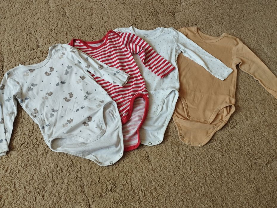 Carters,HM та ін. Костюм, боді, піжама, ромпер, шорти на 12 міс(80 см)