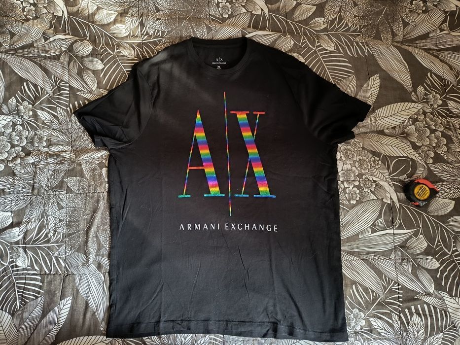 Футболка Armani Exchange Crew Neck T-shirt