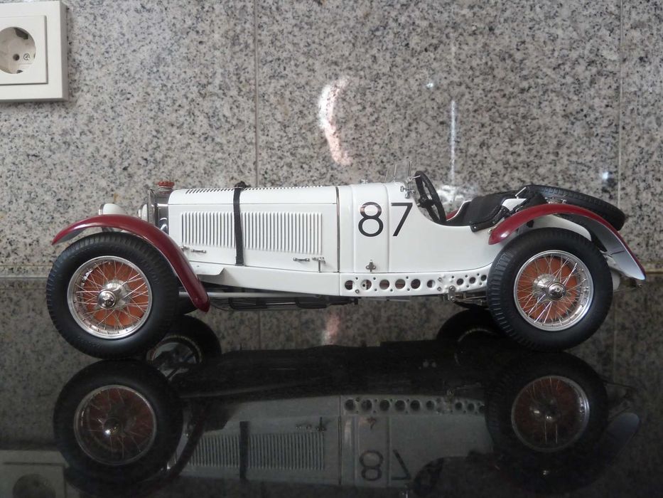 1:18 CMC, Mercedes Benz SSKL, Mille Miglia 1931, AutoArt, Minichamps