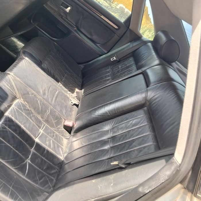 Audi A8 2.5TDI  de Caixa Manual