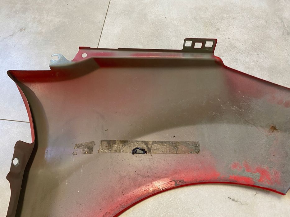 ford fiesta mk7 08- błotnik lewy przód