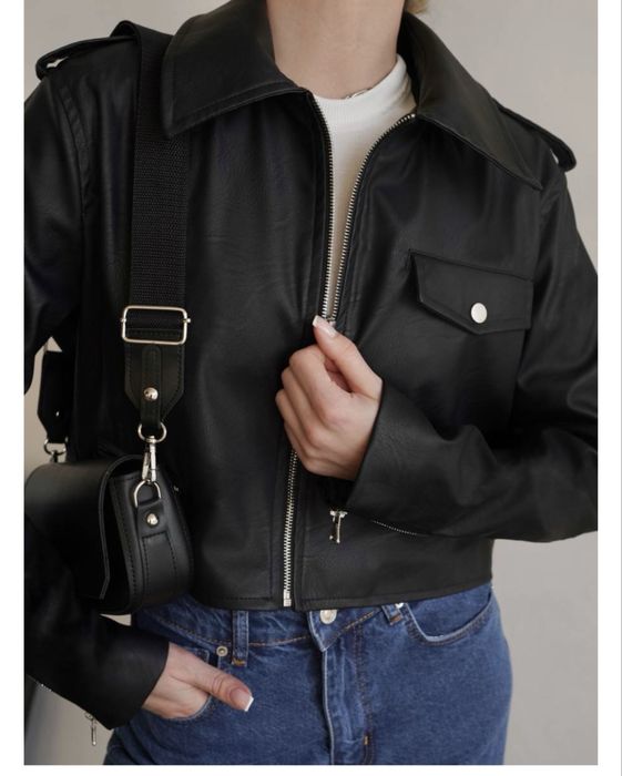 Укорочена шкіряна куртка