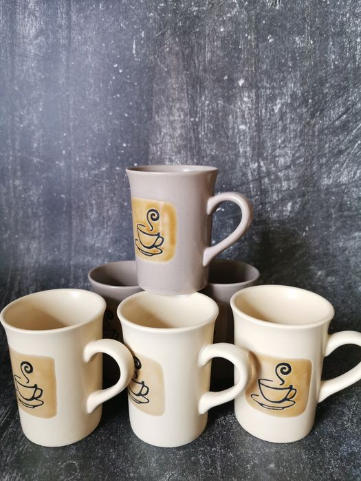 Zestaw kubki 6 sztuk, cukiernica, mleecznik