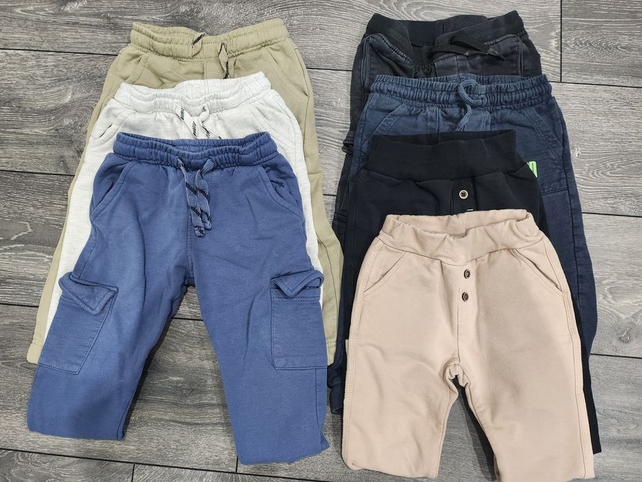 Spodnie dresowe roz 104 chłopiec