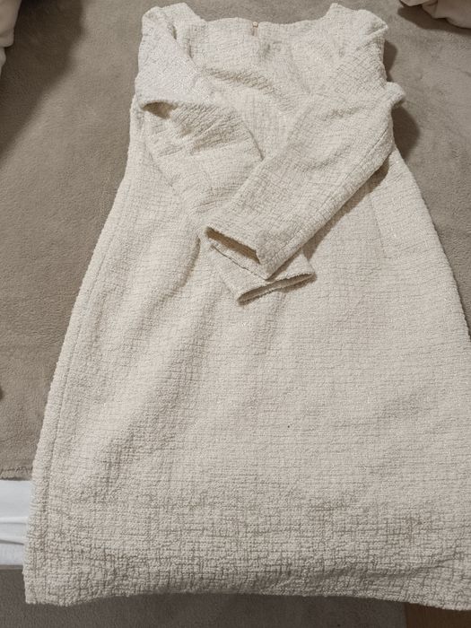 Vestido de seda. Usado uma vez