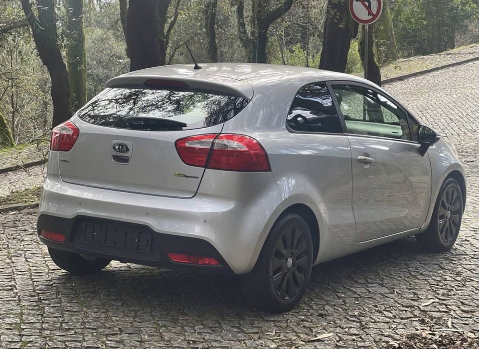 Kia Rio 1.1 CRDi 2012