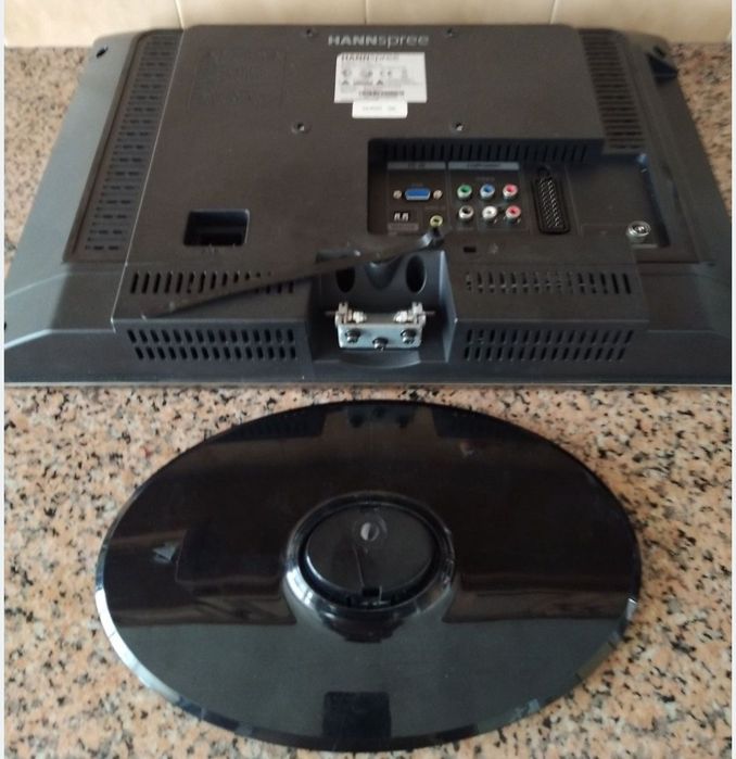 Televisão monitor PlayStation DVD jogos casa quarto apartamento vivenda escritório gabinete carro cozinha.