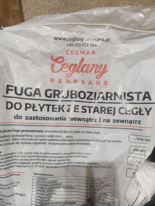 Płytki ze starej cegły