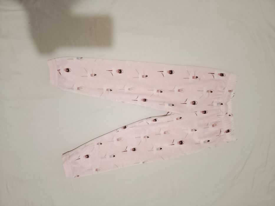 Шикарна піжамка для принцеси з барбі флісова стан ідеальний