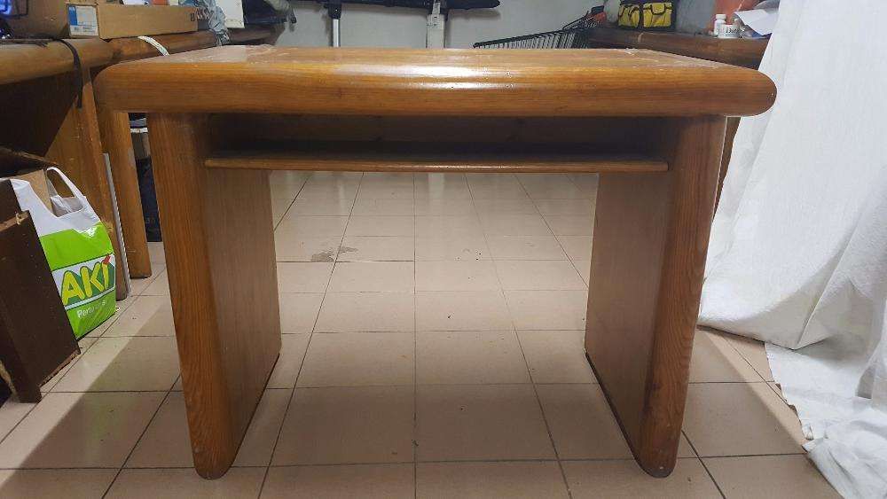 Bancadas trabalho em madeira maciça