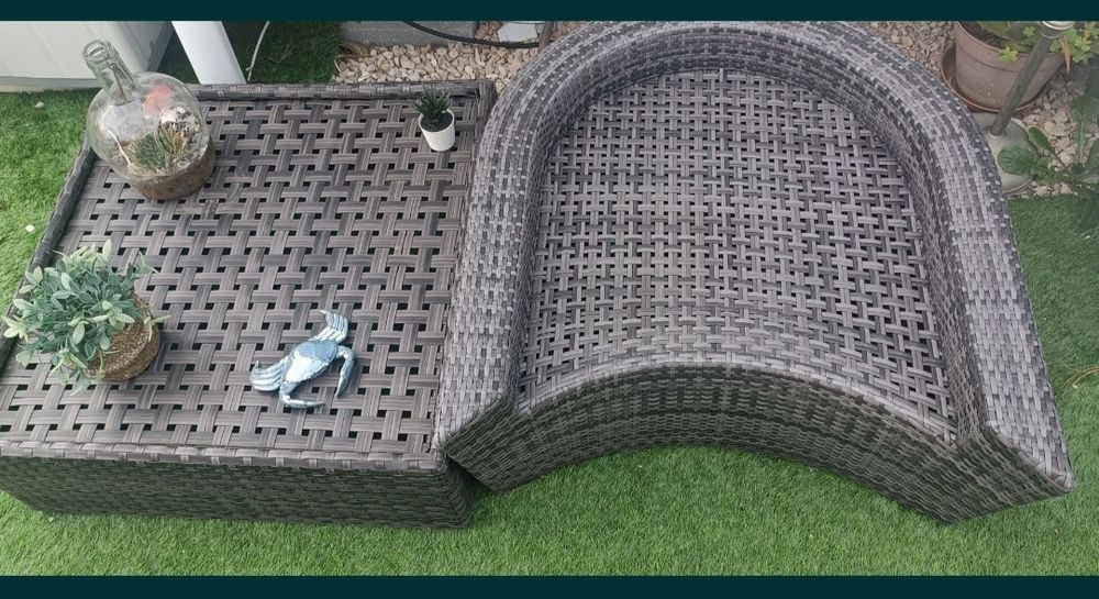 Bancos de jardim são 2 de cada