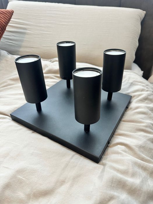 Lampa sufitowa czarna