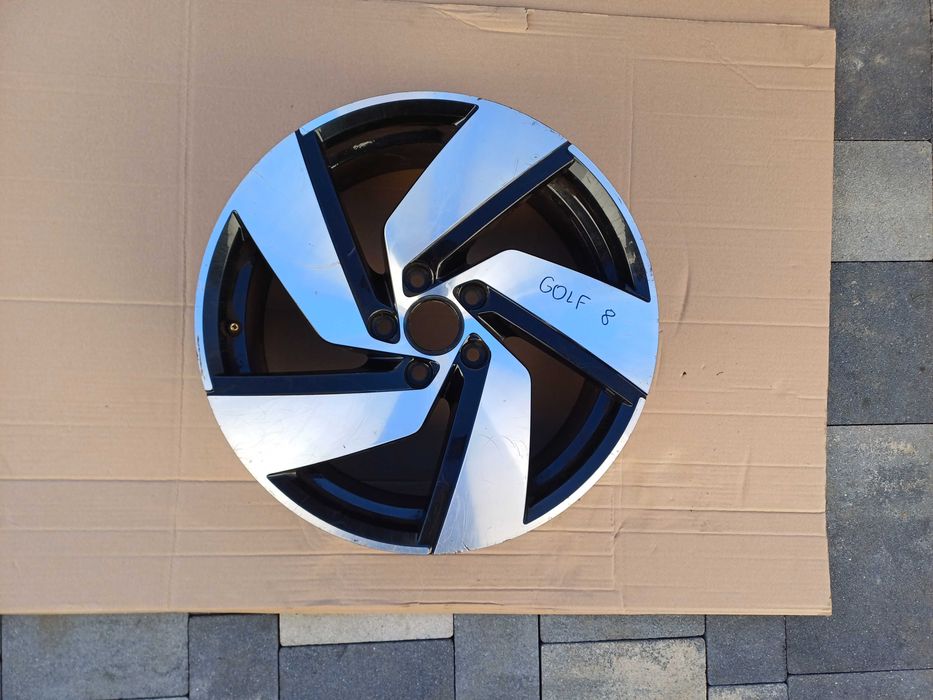 felga vw golf 8 VIII 7,5jx18 et51 5x112 model 5h060.1025h