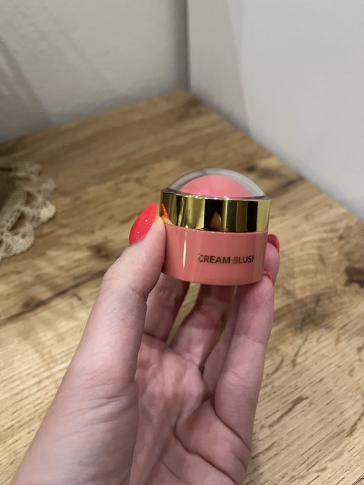 Nowy róż bourjois 01 baby pink