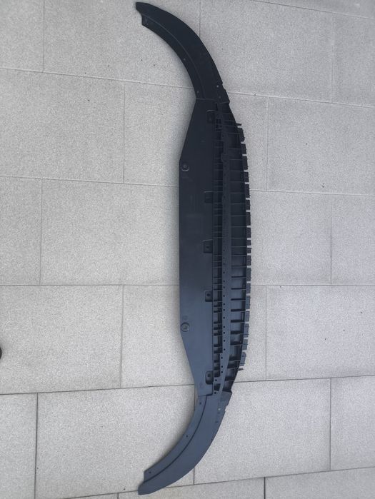 Proteção inferior parachoque Audi A1