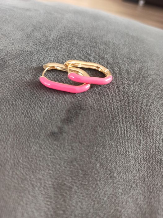 Nowe kolczyki, różowe, wesele, sukienka, koszula