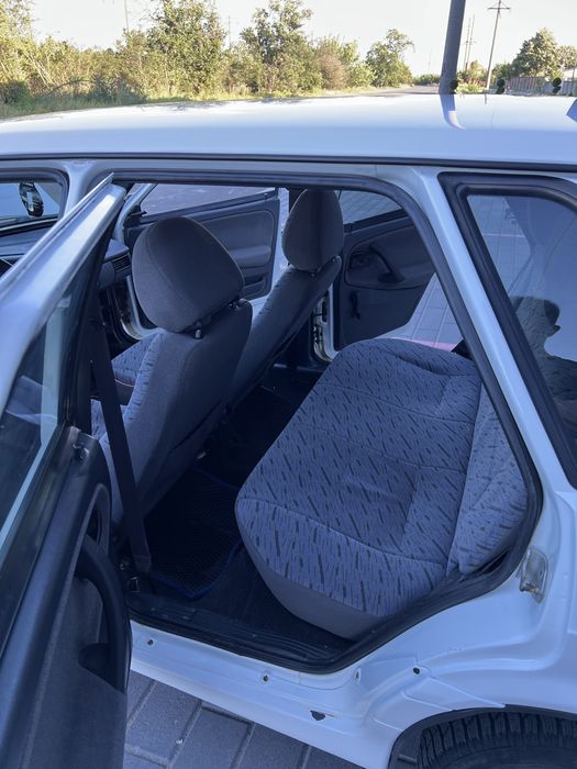 Продам машину ваз 2115