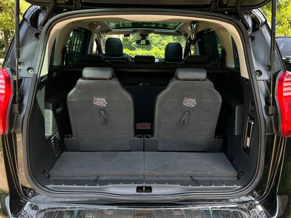 Продам Peugeot 5008 1.6 THP АВТОМАТ