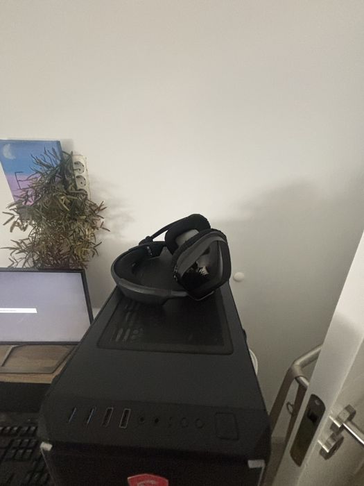 Pc gamer setup  top