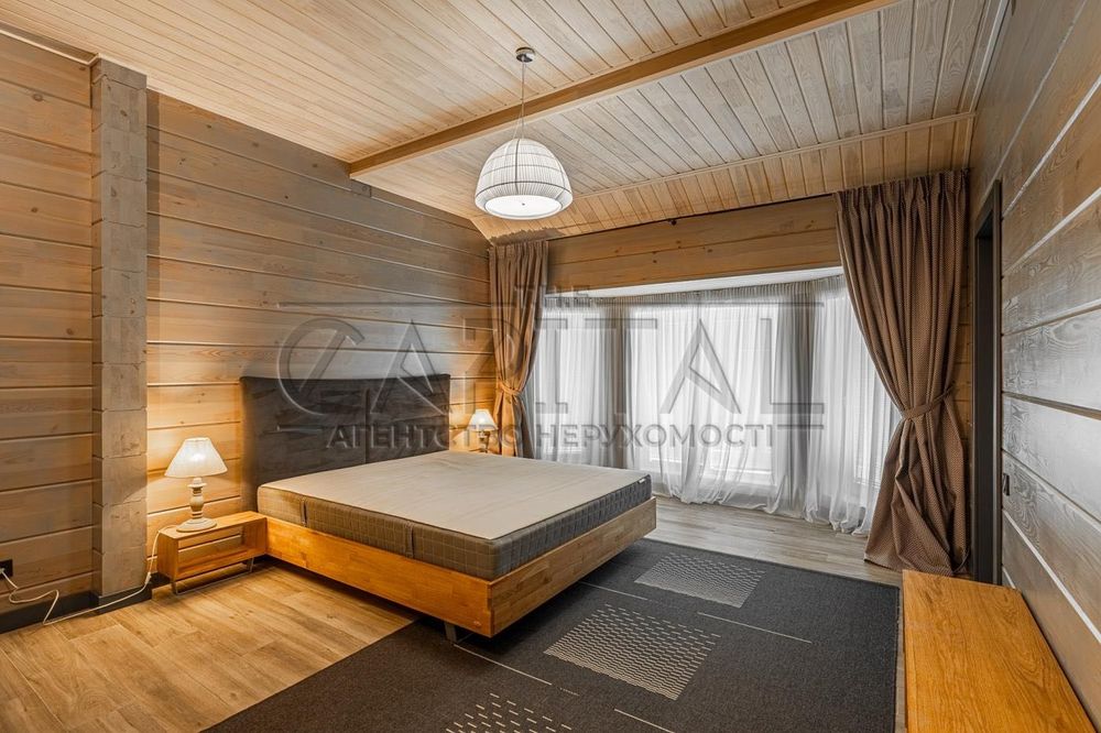 Оренда будинку з басейном у Київ Riverside Family Club