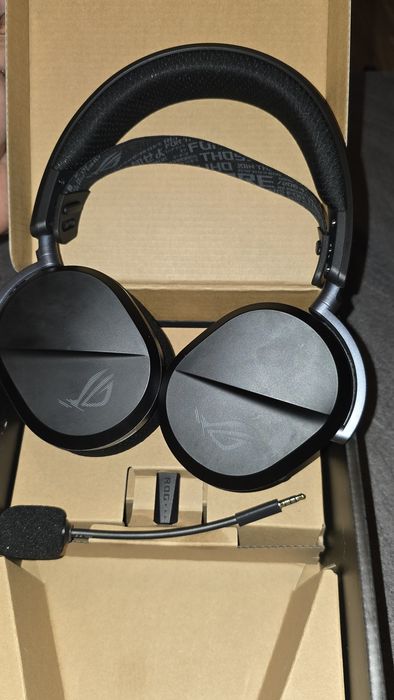 ASUS ROG Pelta Wireless Gaming Headset512789724708229122