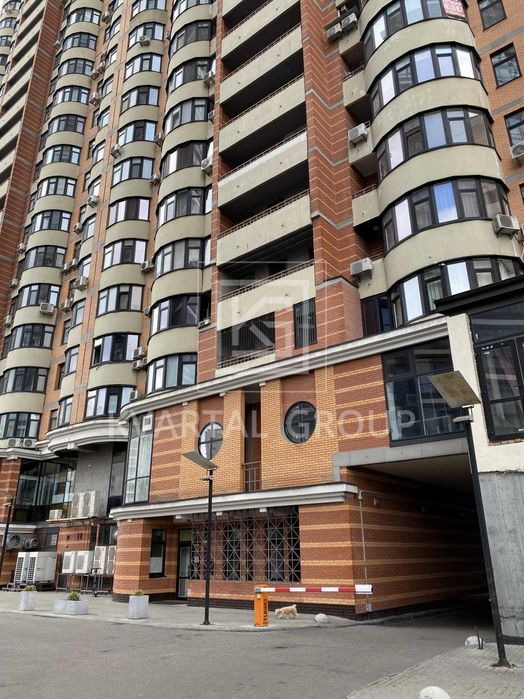 Продам 2к квартиру 96м2 з якісним ремонтом на Печерську!
