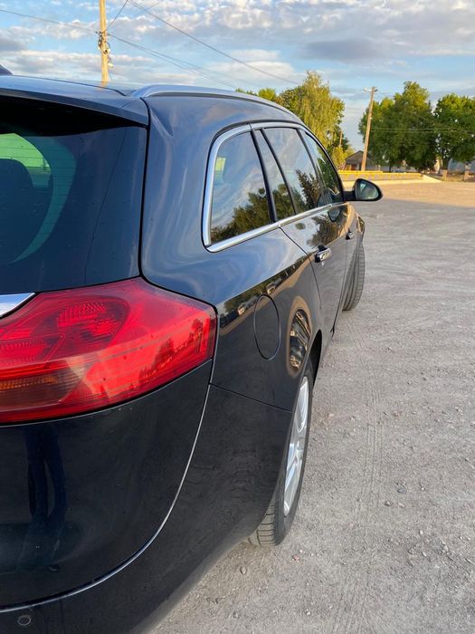 Опель Інсігнія..