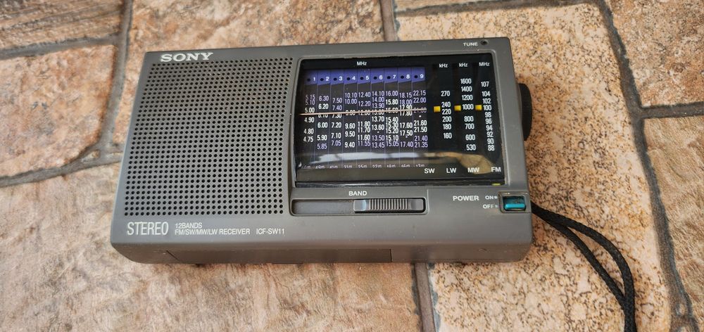 Sony ICF-SW11 Radio 12 bands
