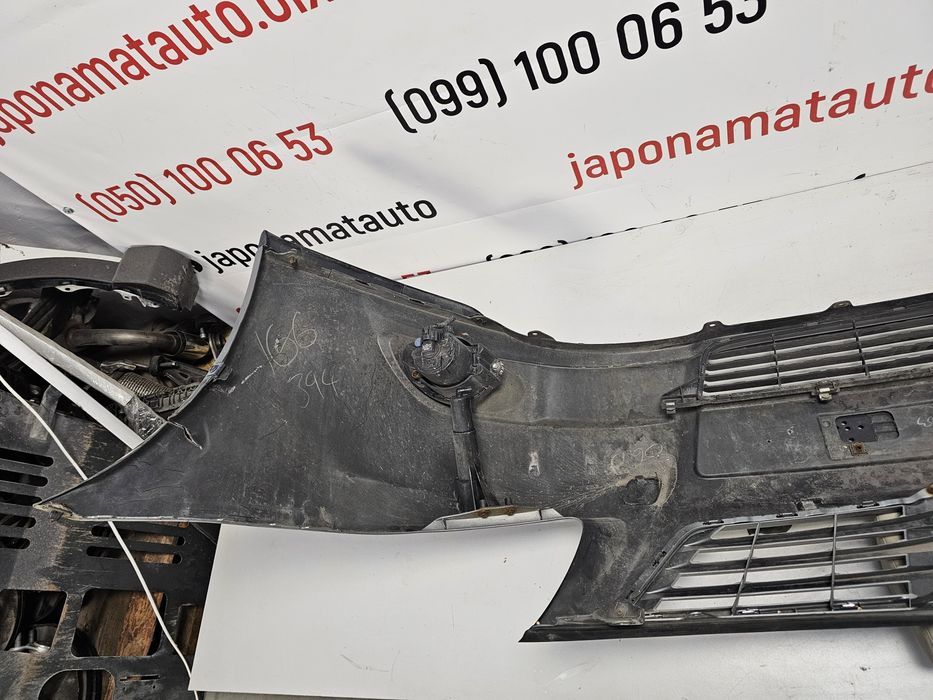 Передній бампер Toyota Avensis T27 дорестайлінг 09-11 р.в.