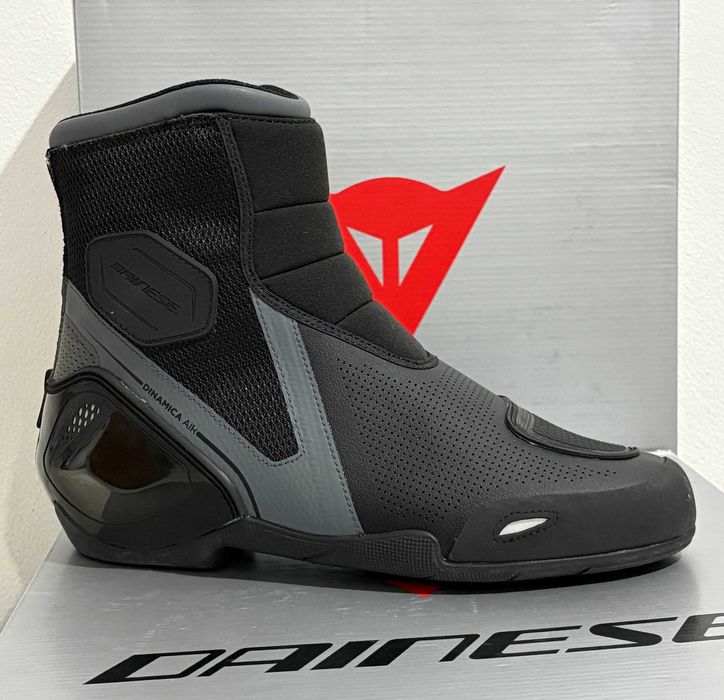 Botas NOVAS Dainese mota. Preto/Cinza. Nrs 40 e 41