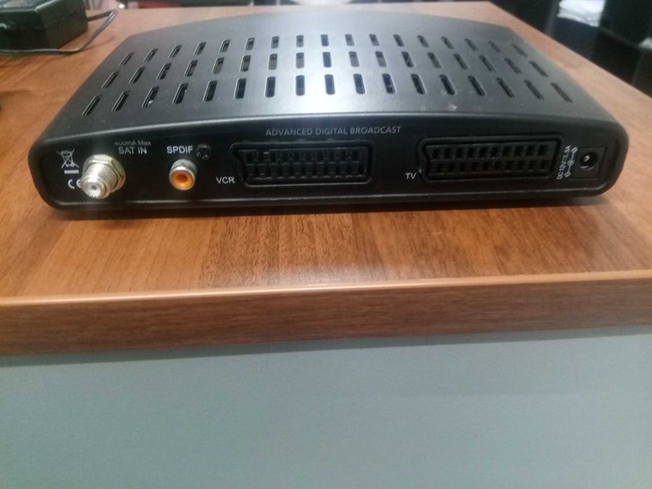 Tuner Telewizja na kartę z pilotem