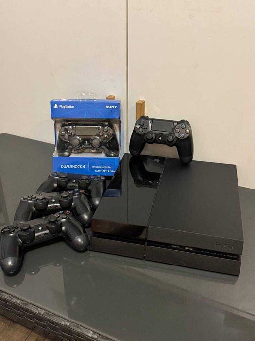 PlayStation 4 FAT Version  512gb/ 5 Джойстиків !  Ігри у подарунок/ Телефонуй