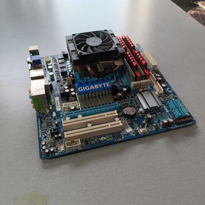 Комплект материнская плата, процессор, озу 4ядра x2.8 16gb ddr3 1600