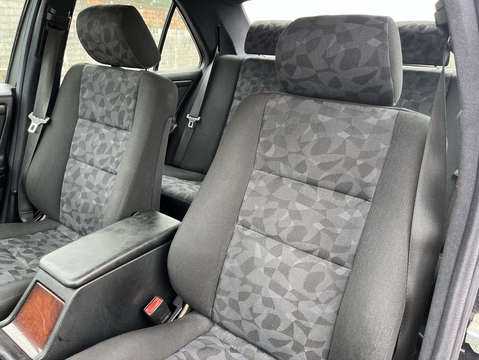 Mercedes Benz C220