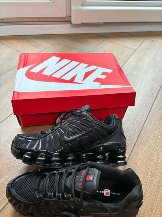 Czarne Buty Nike Shox