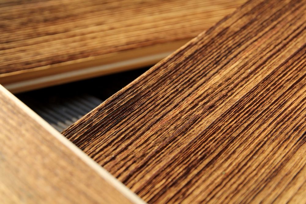 Stare deski szczotkowane piórowpust