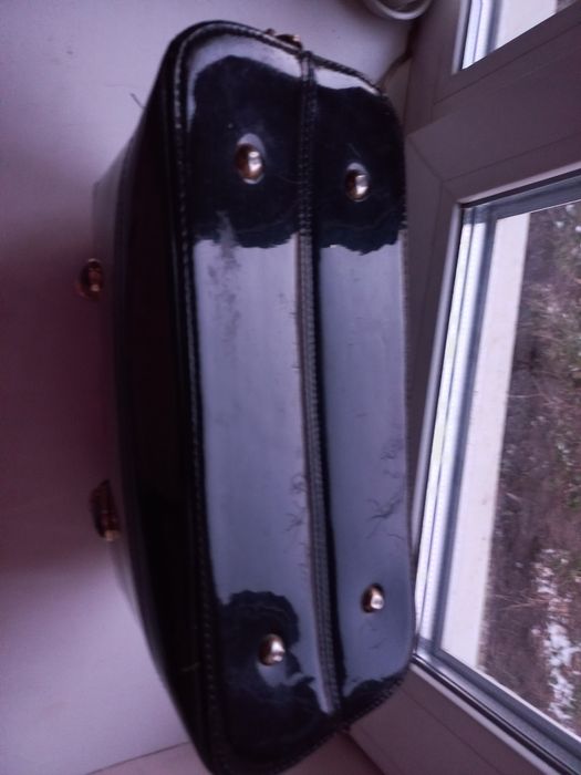 Продам женскую сумку