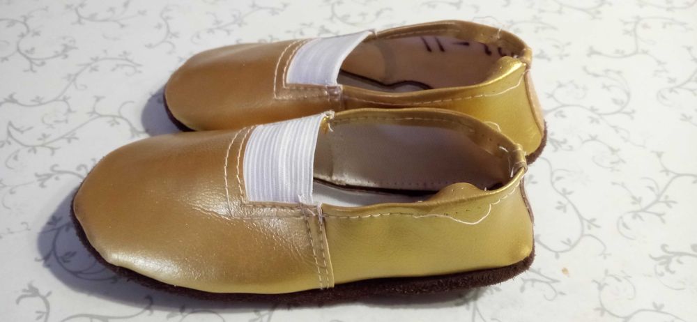 Продам золоті чешки 16 см