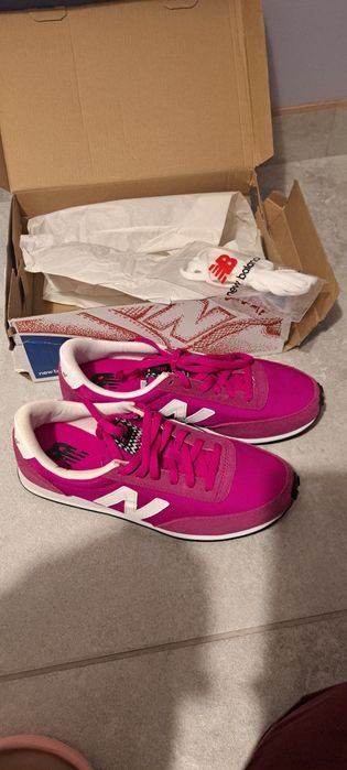 Buty sportowe New Balance YC373PY r. 37,5