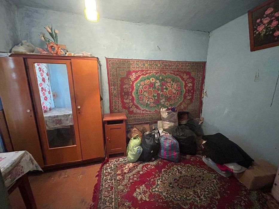 Продам будинок по вул. Верхній вал 2