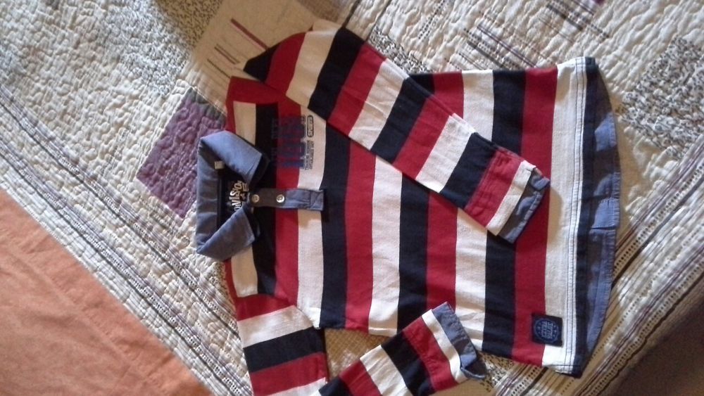 Polo e calças de menino