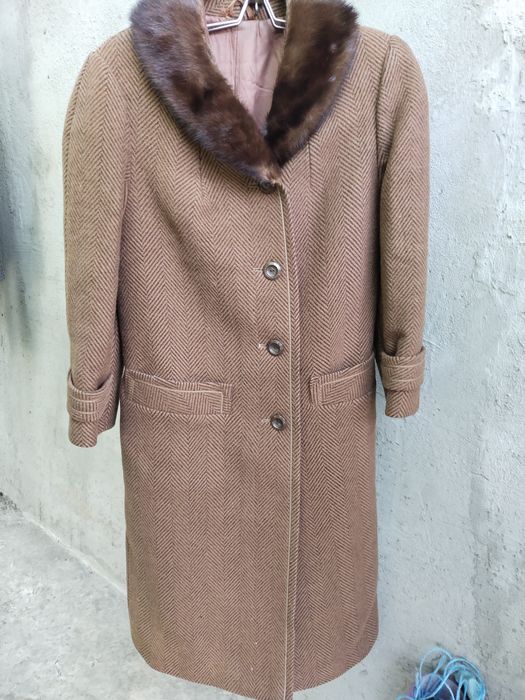 Зимове пальто з шерсті