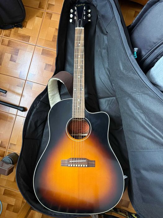 Guitarra acústica Epiphone J45 EC