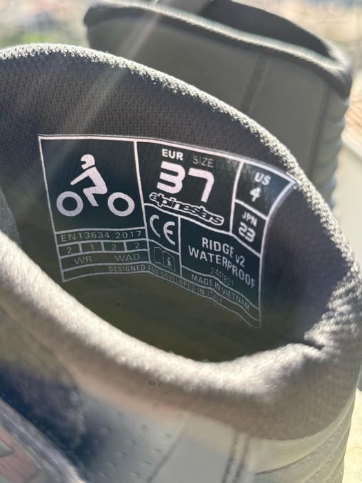 Botas Alpinestars Ridge V2 WP Black